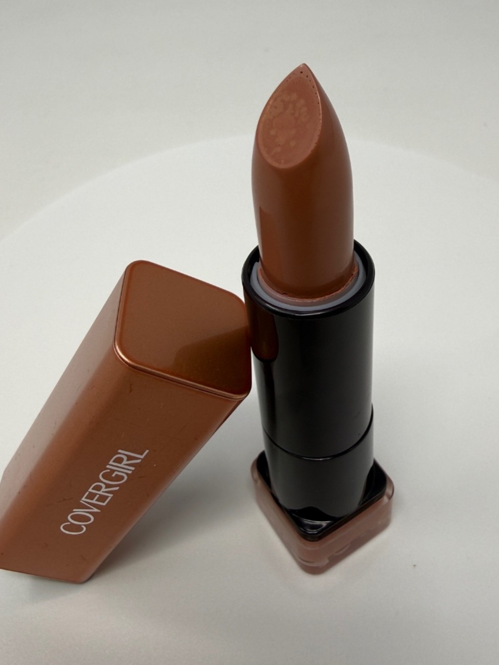 CoverGirl Exhibitionist Lipstick 235 Champagne New Sealed